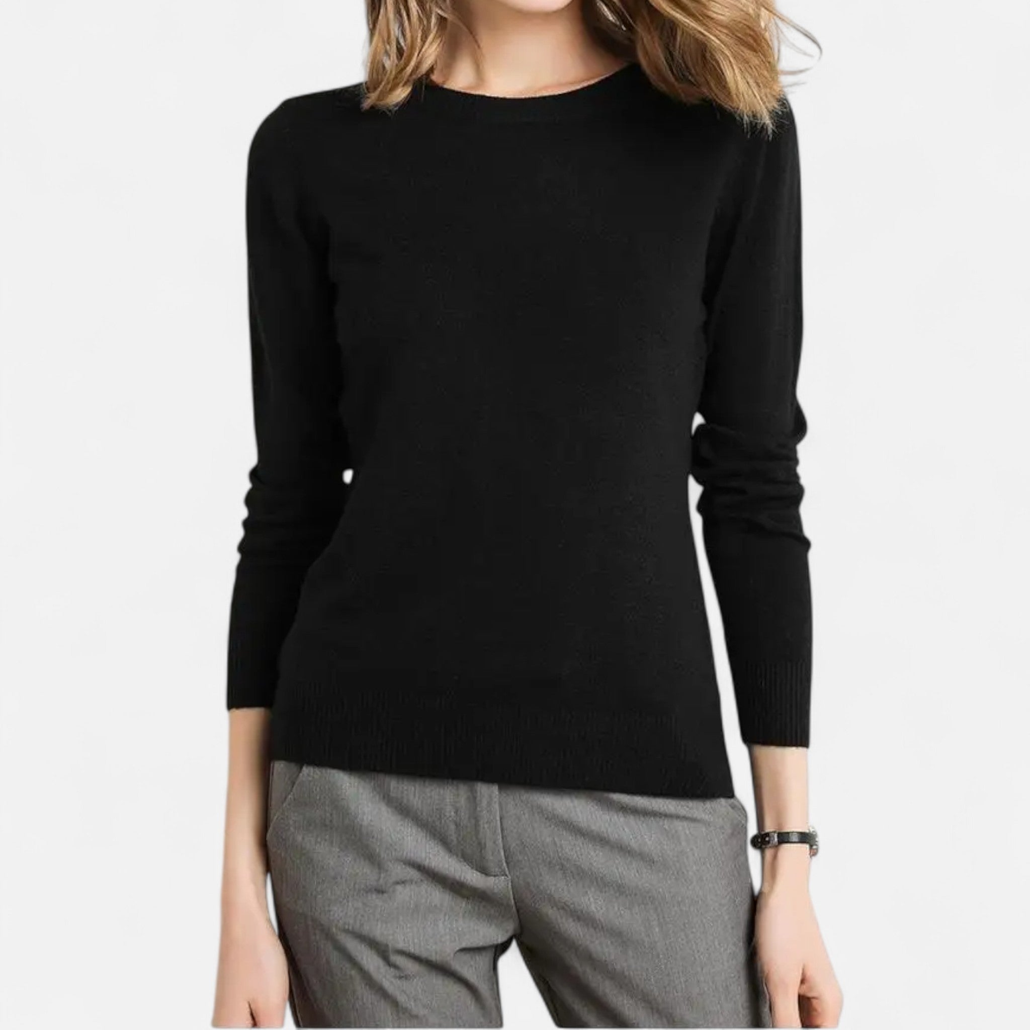 AVANTI – WOMEN’S WOOL O-NECK SWEATER